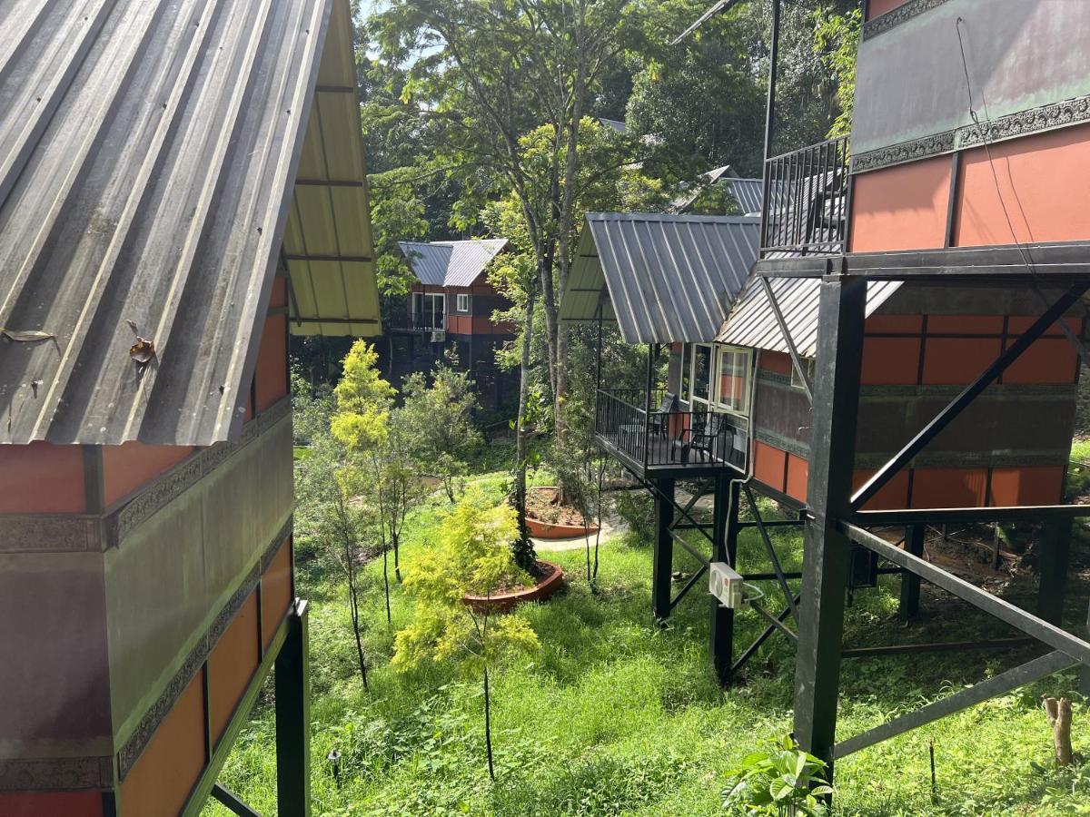 Santhi Hill View Resort Муннар Экстерьер фото